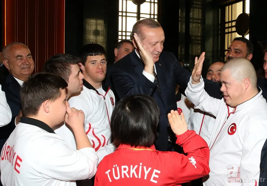 Erdoğan'dan anlamlı kabul 7