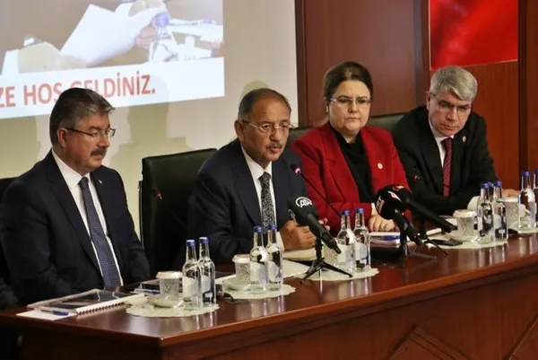 bakan-haseki-yapi-yasagi-getirecegimiz-yerler-var-1687185775533.jpg Bakan Özhaseki Osmaniye'de konuştu: İmar planlarında revize yolda! - 3