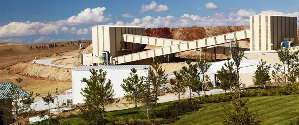 koza-altindan-dev-kesif-tam-20-bin-ons-altin-bulundu-1660892001431.jpg Koza Altın’dan dev keşif! Tam 20 bin ons altın bulundu - 1