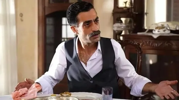 yali-capkini-kazim-aga-oldu-mu-yasiyor-mu-yali-capkini-diren-polatogullari-kimdir-diziden-ayrildi-mi-1706275968209.jpeg Yalı Çapkını Kazım Ağa öldü mü, yaşıyor mu? Yalı Çapkını 55. bölüm fragmanındaki o sahne... - 4