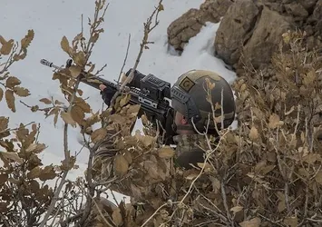 Şırnak'ta 3 terörist teslim oldu