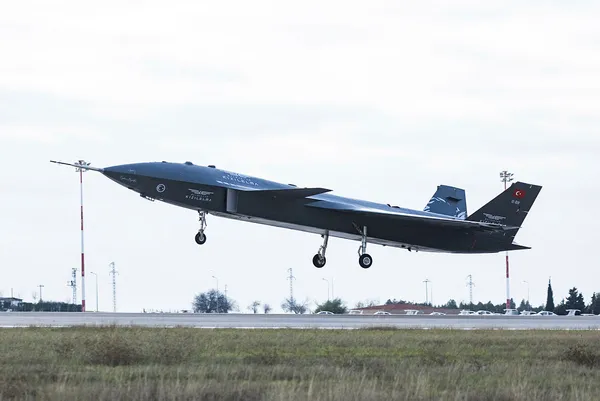 Kızılelma ABD basınında! Türk ordusunun omurgası olacak! Projenin hızını övdüler...