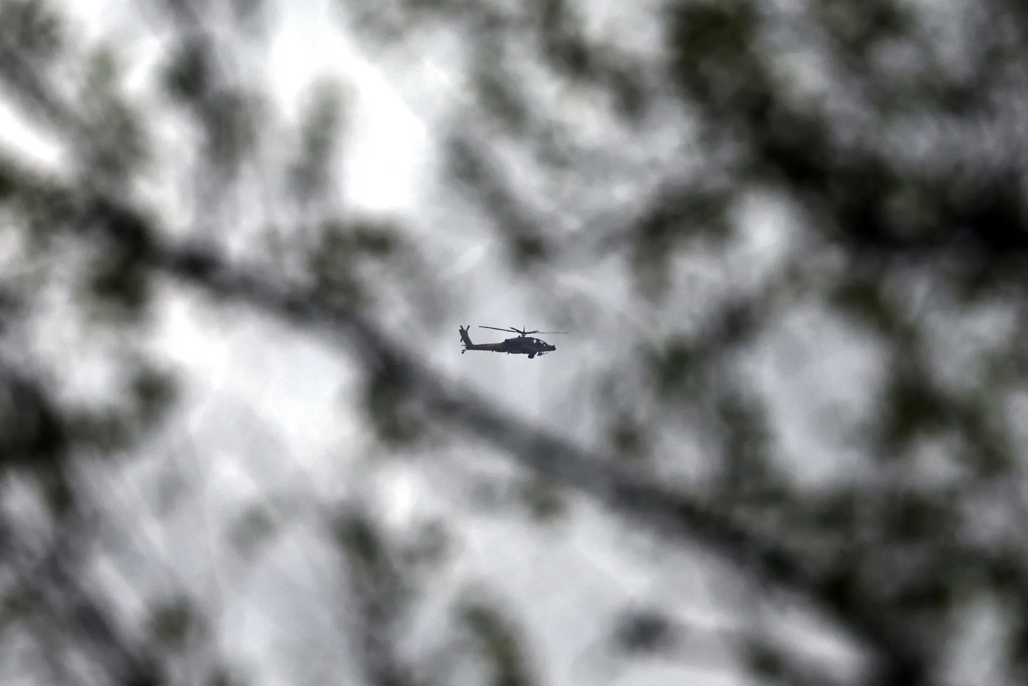 Katar'da Düşen Askeri Helikopterde 6 Kişi Hayatını Kaybetti, Arama Çalışmaları Devam Ediyor