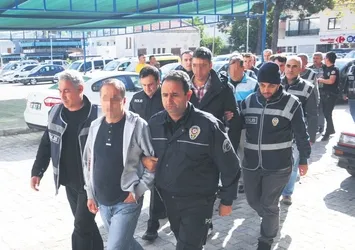 Kemer Belediyesi’ne yolsuzluk operasyonu