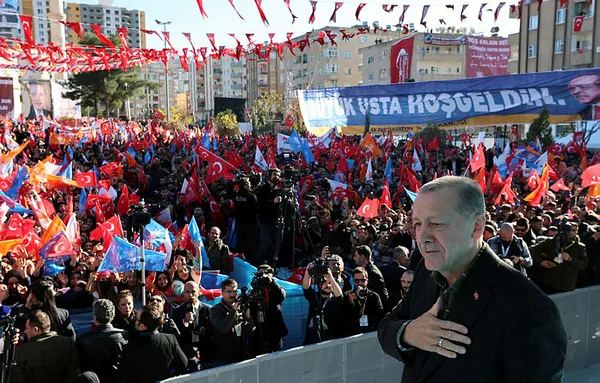 Başkan Erdoğan açılış programında vatandaşlara dinletti: Mardin’e özel Türkiye Yüzyılı şarkısı! 4 dilde seslendirildi