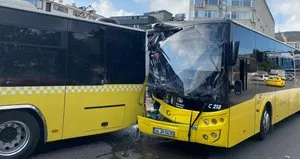 2 İETT otobüsü çarpıştı: 1 yolcu yaralı