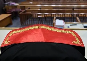 Hakim ve savcıların görevde yükselme kararı Resmi Gazete'de