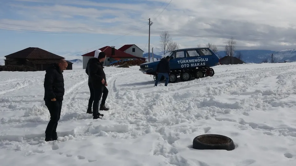 1977 model Toros yaylanın ilgi odağı oldu! Karadeniz kafası yine yaptı yapacağını | Daha önce böylesi görülmedi