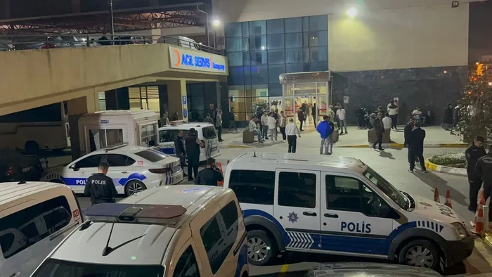 sancaktepede-eski-koca-dehseti-bosandigi-esini-vurup-intihar-etti-1713133075921.jpg