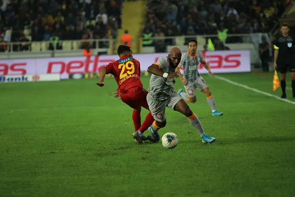 Galatasaray, Yeni Malatyaspor karşısında son dakikada yıkıldı - 3