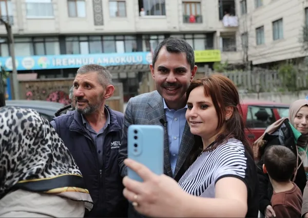 cumhur-ittifaki-ibb-baskan-adayi-murat-kurumdan-kentsel-donusum-vurgusu-tek-bir-riskli-yapi-kalmayincaya-kadar-1711472250227.jpg Cumhur İttifakı İBB Başkan adayı Murat Kurum'dan 'kentsel dönüşüm' vurgusu: Tek bir riskli yapı kalmayıncaya kadar... - 3