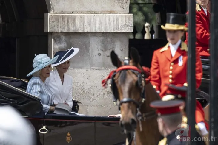 İngiltere’de Kraliçe 2. Elizabeth’in “Platin Jübilesi” kutlamaları başladı! Tam 70 yıl