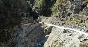 50 ili birbirine bağlayan yolda çalışmalar tam gaz