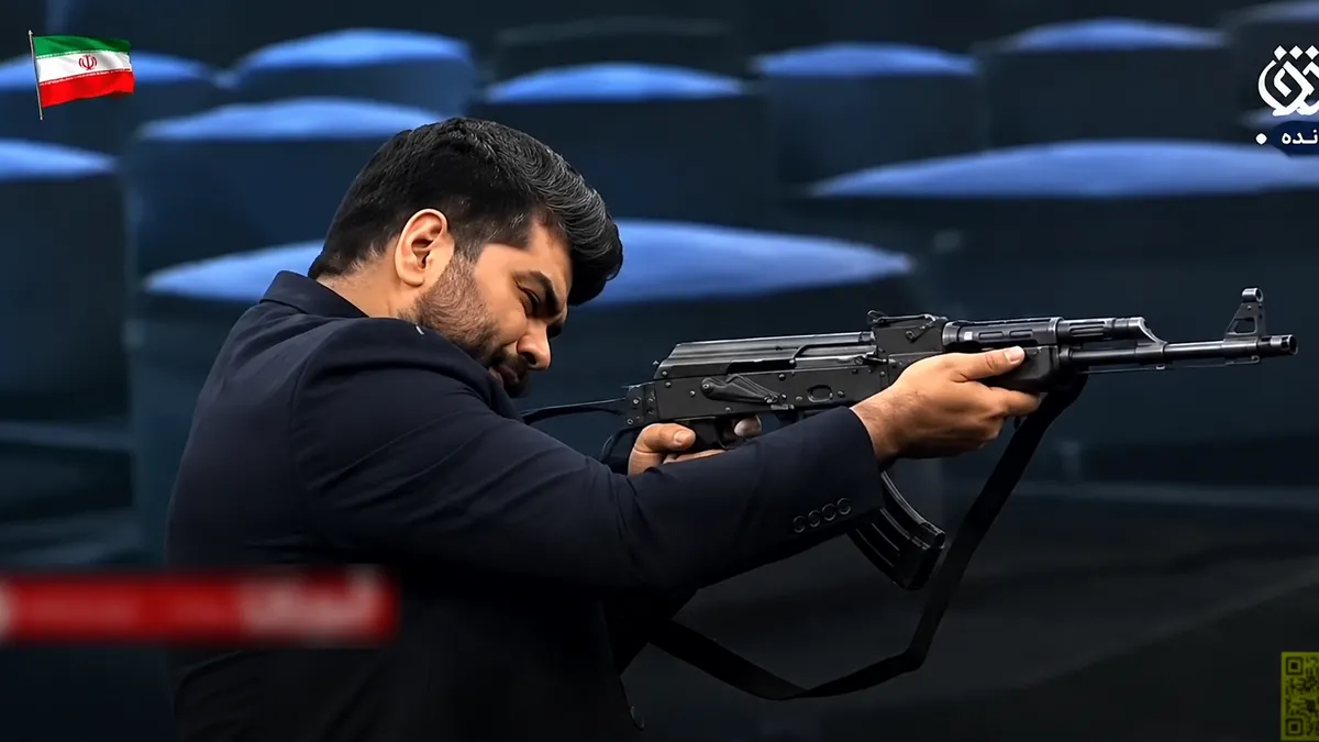 Tahran’dan dünyaya gözdağı! Canlı yayında BAE bayrağını hedef aldılar