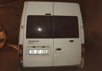 Diyarbakır'da patlayıcı yüklü araç bulundu
