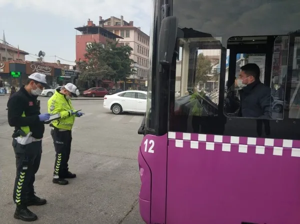 Otobüslerde sivil polislerden Kovid-19 denetimi - 4