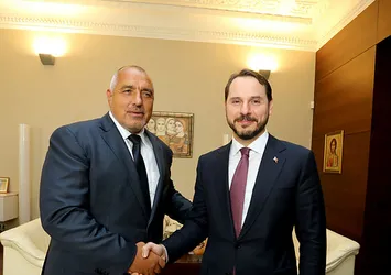 Bakan Albayrak, Sofya'da temaslarda bulundu