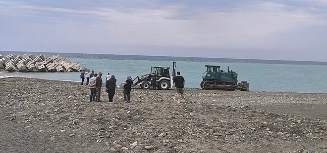 Sahilde güneşlenirken üzerinden iş makinesi geçti! Kastamonu'da feci ölüm