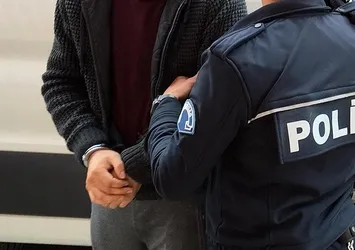 Zehir tacirlerine yönelik operasyonlarda 5 şüpheli tutuklandı