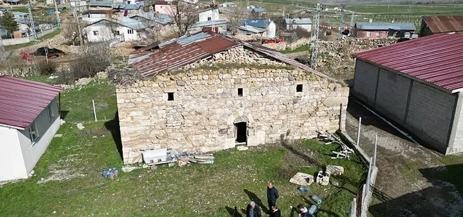 Sivas’ta sahibinden satılık kilise! Gören şaşkına döndü