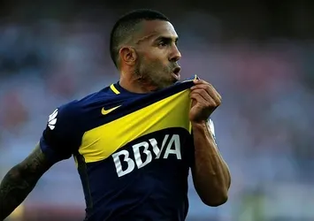 Carlos Tevez gözyaşlarıyla veda etti