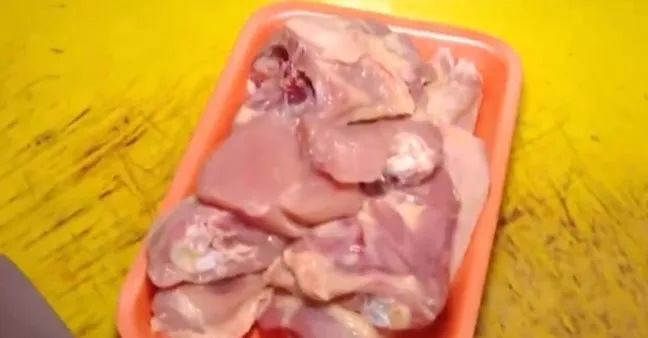 “Tavuk eti yıkanmalı mı?” tartışması! Tavuk eti nasıl tüketilmeli? - 3
