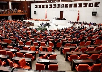 İlk bütçede 76 milyarlık tasarruf