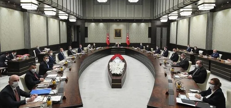 11 Cumhuriyet Konu Anlatimi