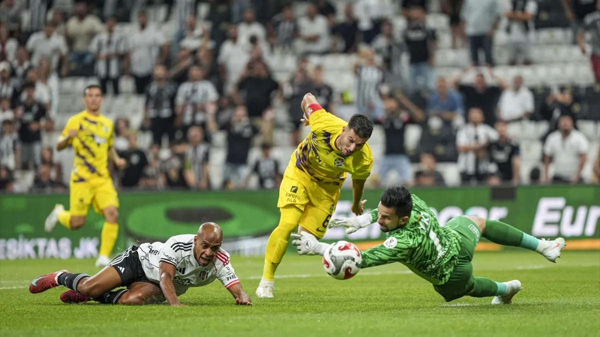 Dolmabahçe’de zafer! Son dakikada ‘Kartal’ pençesi