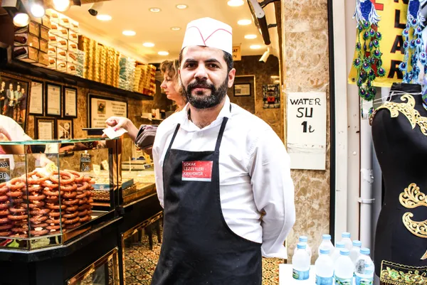 1607835089126.jpg Esnafa destek için ateş yakıldı! Harekat başladı... - 8