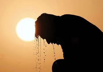 Libya sıcaklıkları geliyor kavrulacağız! Meteoroloji sıcaklık haritasını yayınladı o illerde yaşayanlar dikkat