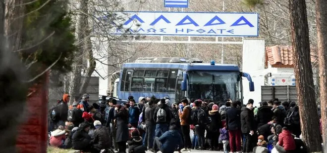 Son dakika: Yunanistan tampon bölgeye otobüs çekti! Ses bombaları kullanıyorlar...