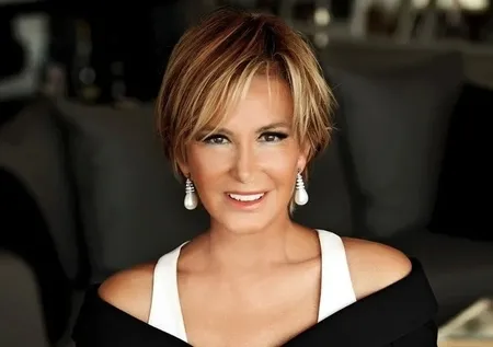 Taburcu olan Filiz Akın'dan sevindiren paylaşım! Yorum yağdırdılar...