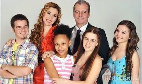 Can Ayşecik dizisinin Ayşe'si Ecem Kanun yıllar sonra ortaya çıktı! 17