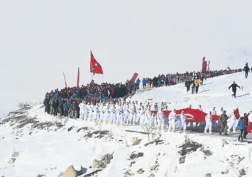 Sarıkamış ruhu dimdik ayakta