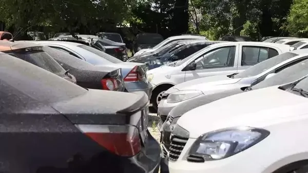 1698823456240.jpeg On binlerce araç icradan satışa çıkıyor! İkinci elde fiyatlar düşecek mi? Piyasayı değiştirecek gelişme - 5