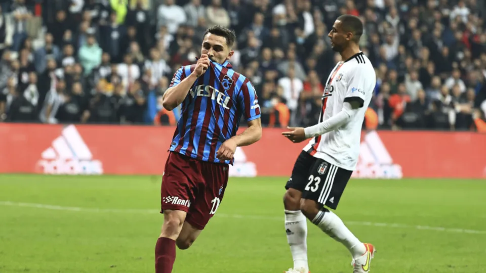Abdülkadir Ömür'ün en golcü sezonu! 13 puana katkı