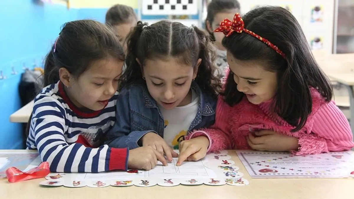 Okula uyum sürecinde ailelere önemli tavsiyeler