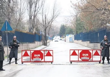 İşte devletin gizli bilgilerini çalıp Gülen'e veren o isim