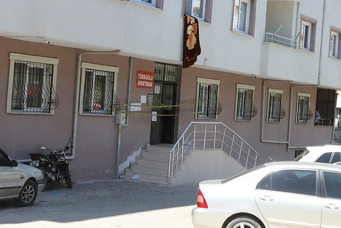 Osmaniye'de bir ev Kovid-19 nedeniyle karantinaya alındı - 1