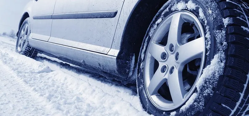 Binek otomobillere de kış lastiği zorunlu oldu