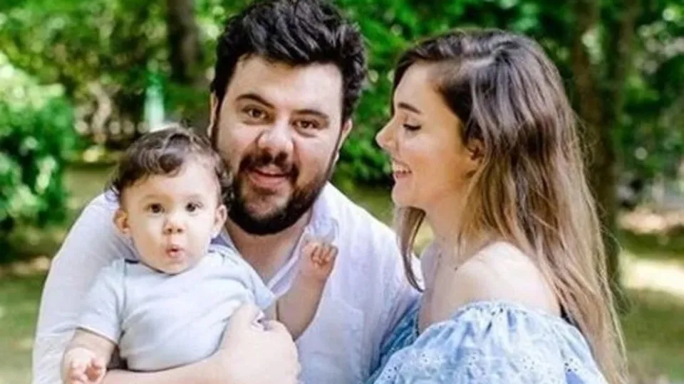Eser Yenenler ile Berfu Yenenler'in evinde korku dolu anlar! Kabusu yaşadılar