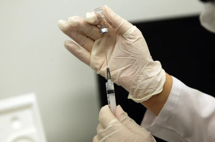 Son dakika: Dünyanın dört gözle bekliyordu! Coronavac Faz 3 çalışmasının ilk bilimsel sonuçları Türkiye’den çıktı