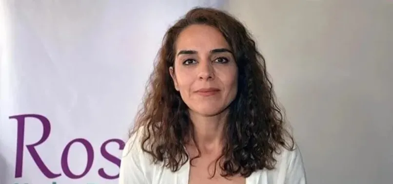 CHP'li İBB Kandil'in sözcülerine mekan kapattı! İmamoğlu'nun DEM Partisi'ne tahsis ettiği salonda bebek katili Öcalan'a methiyeler dizildi