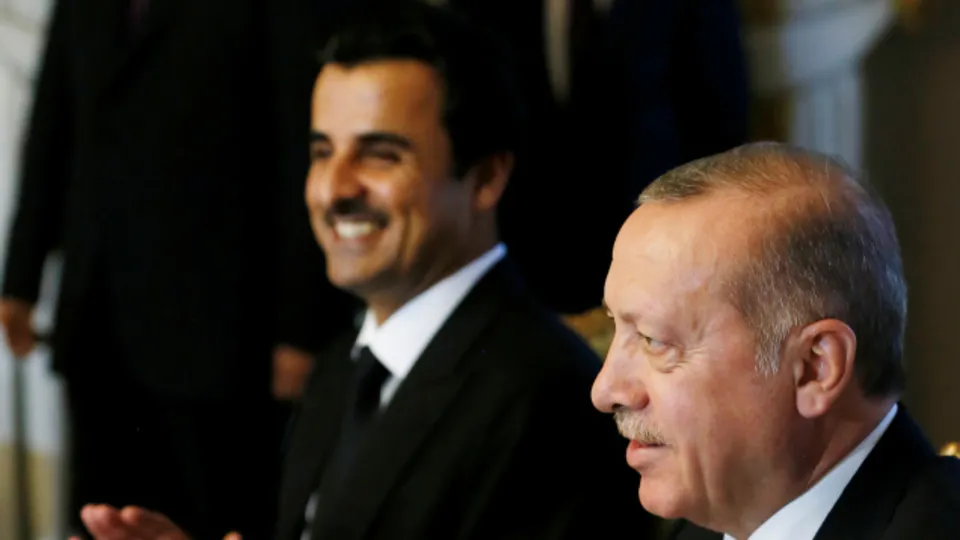 Türkiye-Katar arasında imzalar atıldı