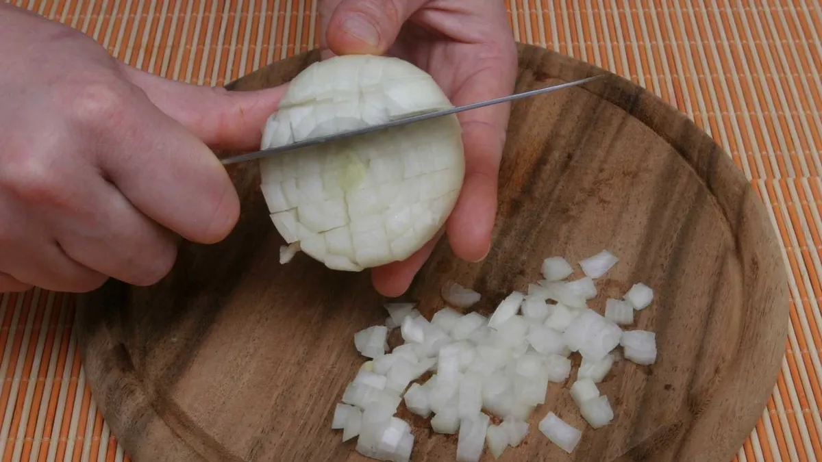 Bu yöntemle soğan doğrarken ağlama derdi tarihe karışacak!