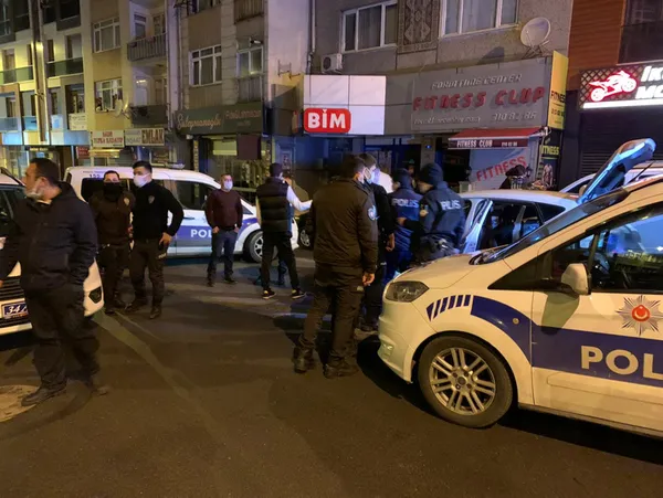 1612167424588.jpg Sokağa çıkma yasağını ihlal etti! Gazetecilere seslendi - 3