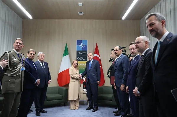 NATO’da diplomasi trafiği! Başkan Erdoğan’dan peş peşe kritik temaslar