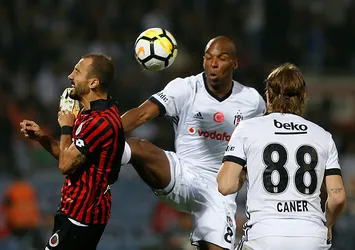Ryan Babel'in cezası belli oldu