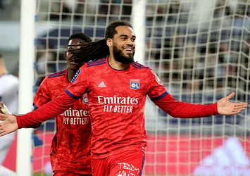 Beşiktaş'tan Galatasaray'a bir çalım daha! Jason Denayer ile görüşmeler başladı
